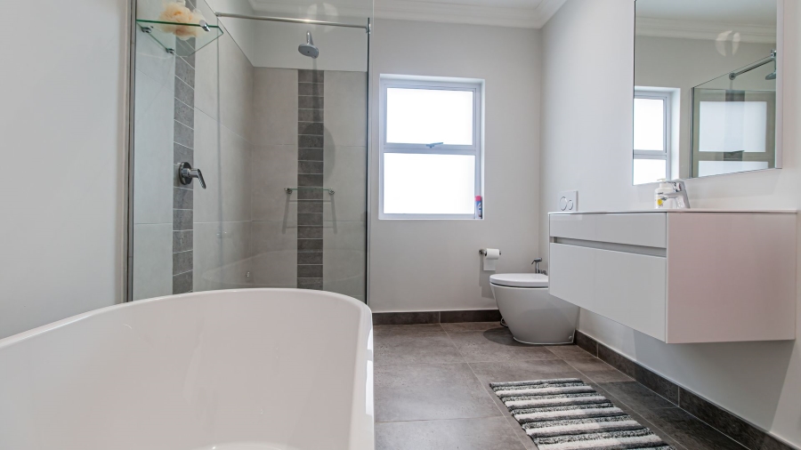 To Let 4 Bedroom Property for Rent in Sitari Country Estate Western Cape